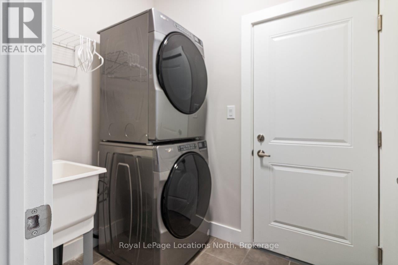 158 COURTLAND STREET Image 17