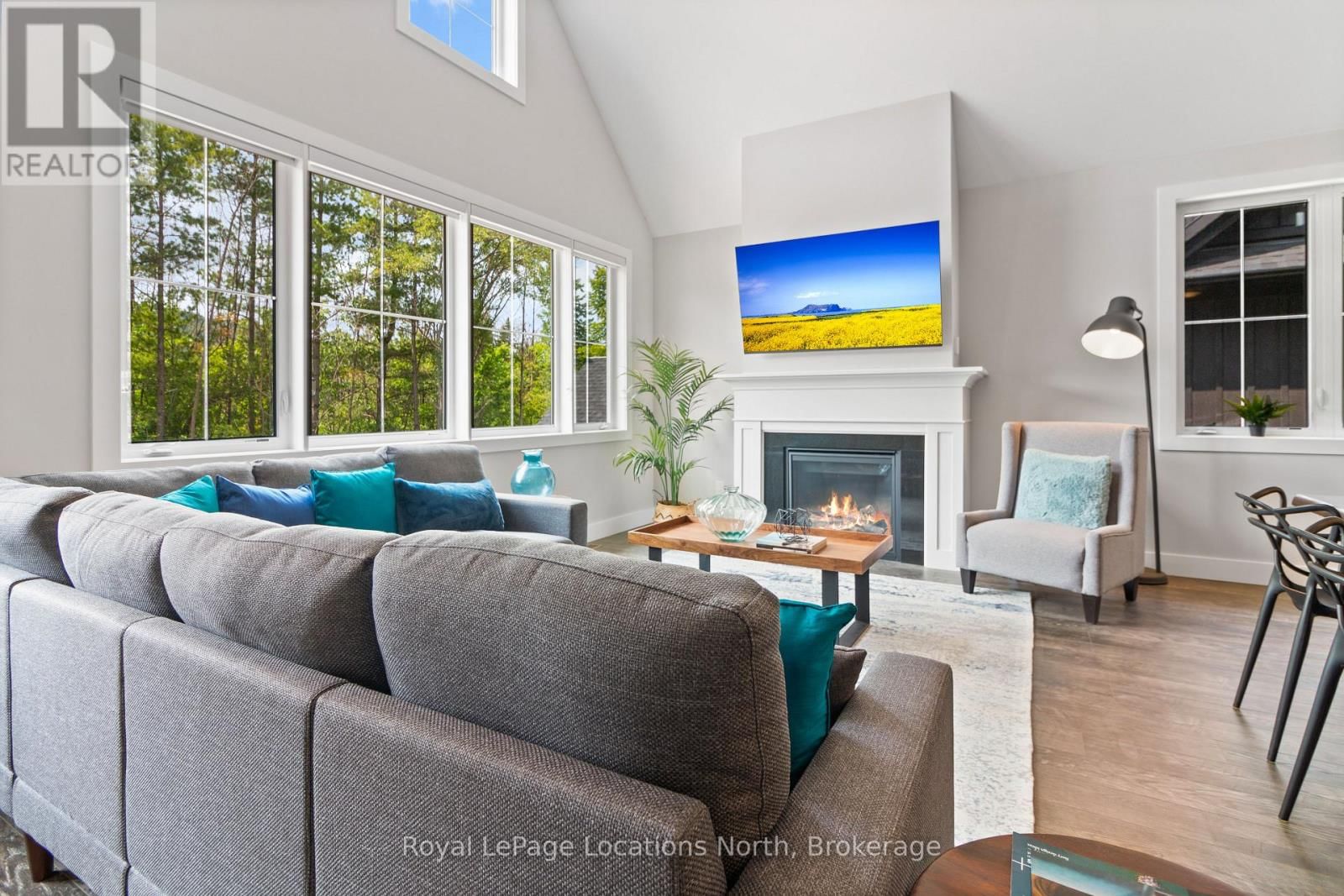 158 COURTLAND STREET Image 8