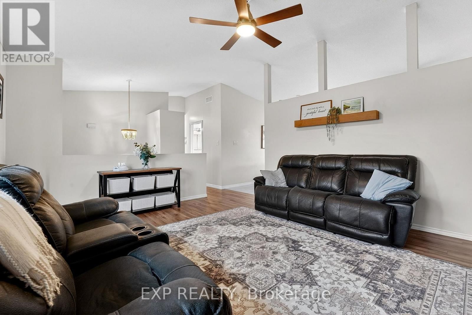 414 FAIRVIEW ROAD Image 10