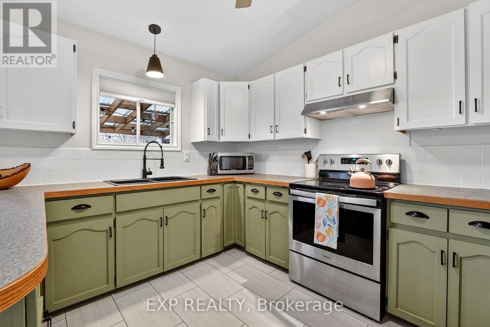 414 FAIRVIEW ROAD Image 14