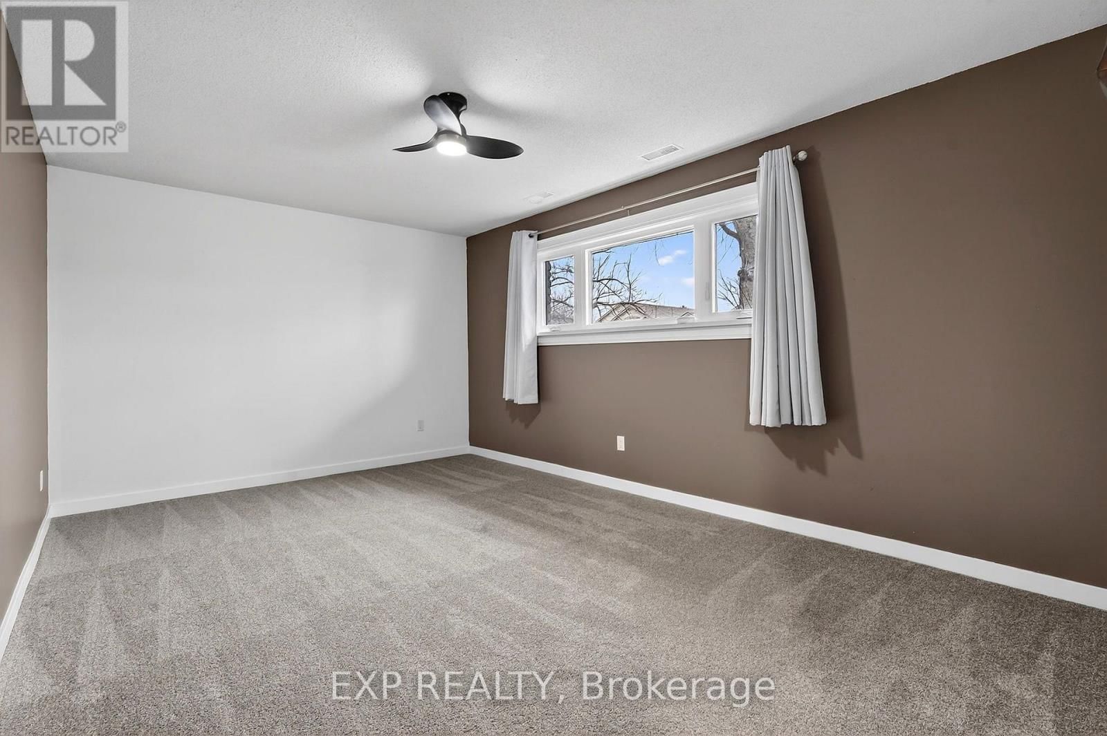 414 FAIRVIEW ROAD Image 30