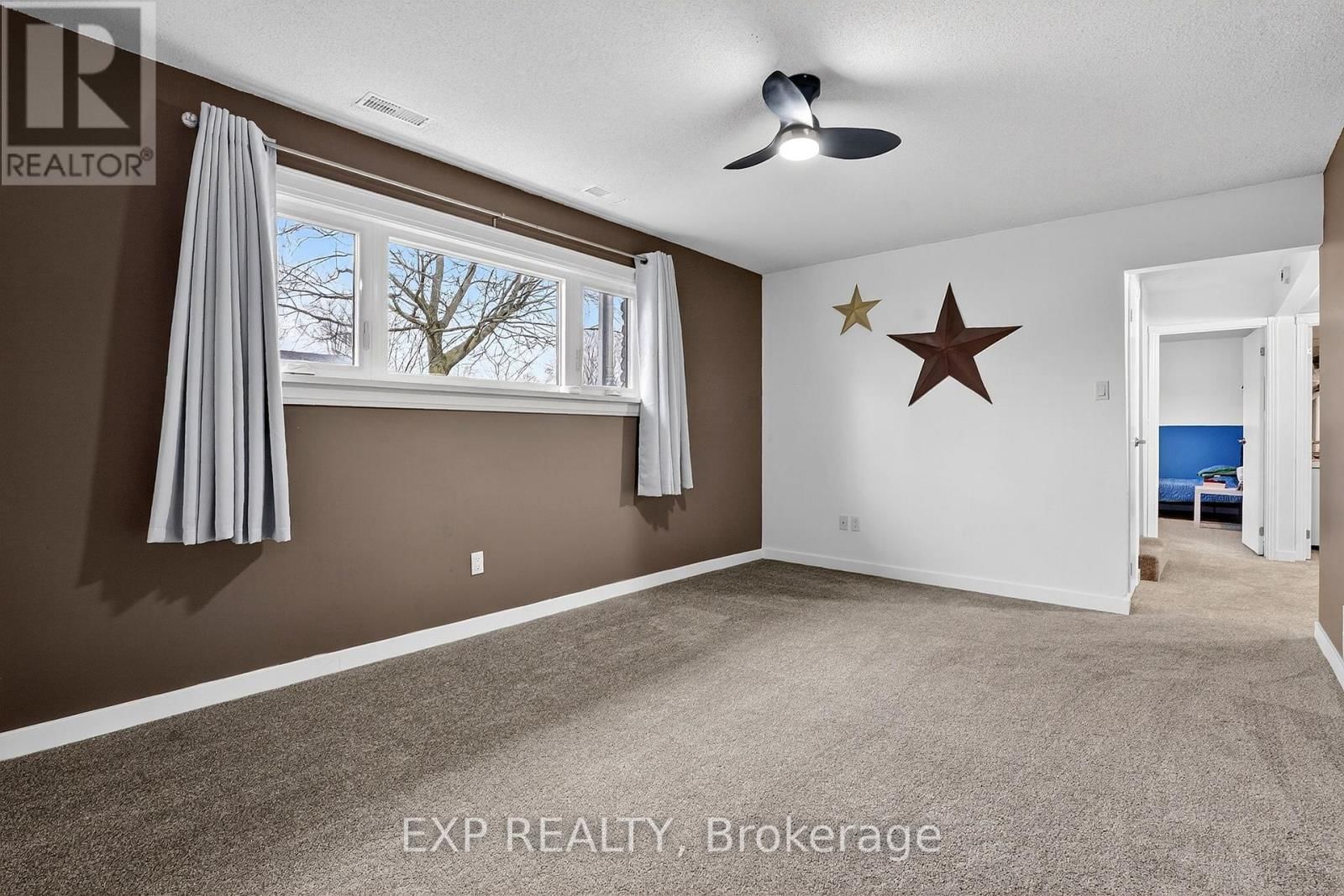 414 FAIRVIEW ROAD Image 32