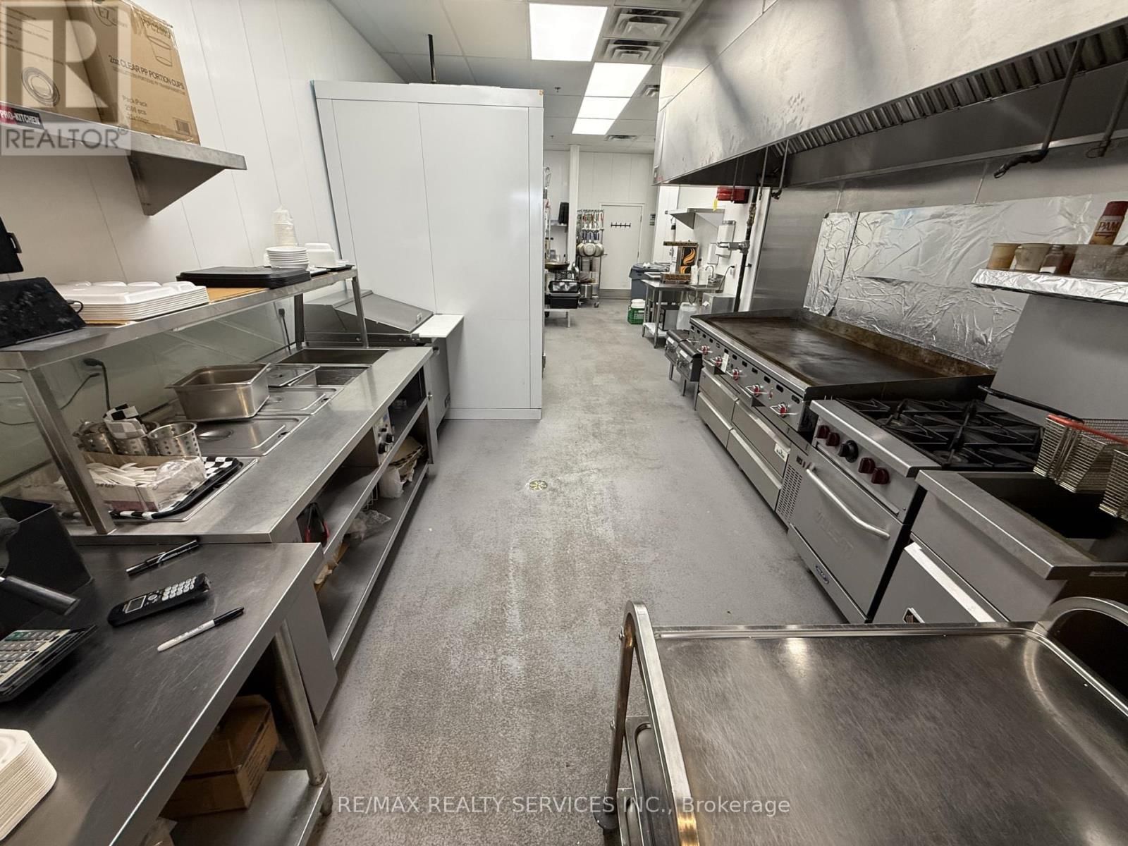 5 - 589 FAIRWAY ROAD SOUTH Image 13