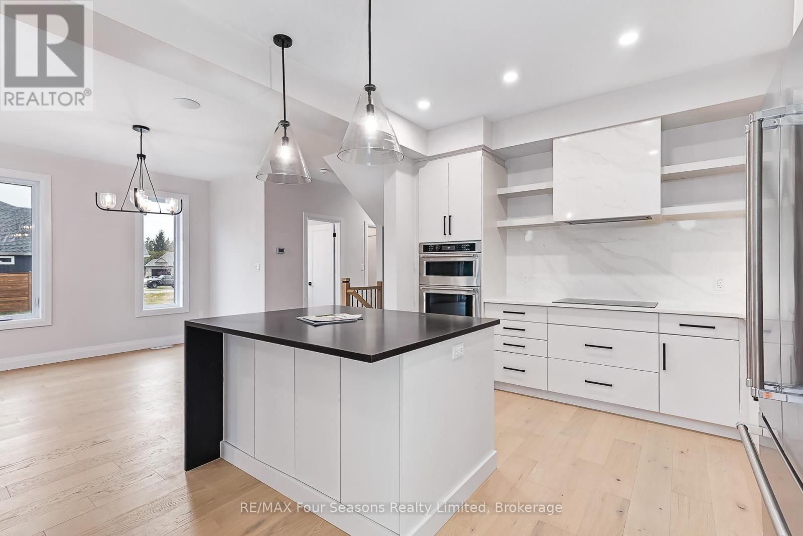 5 BOYNTON COURT Image 12