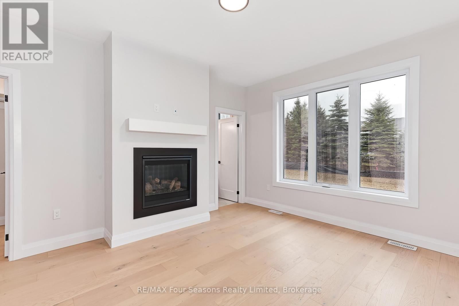 5 BOYNTON COURT Image 15