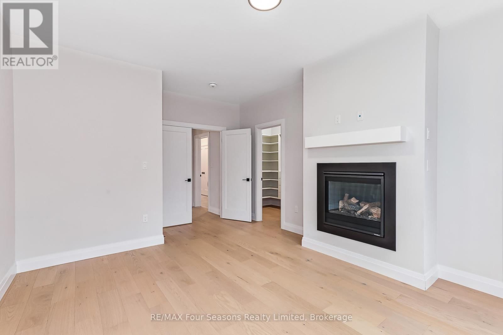 5 BOYNTON COURT Image 16