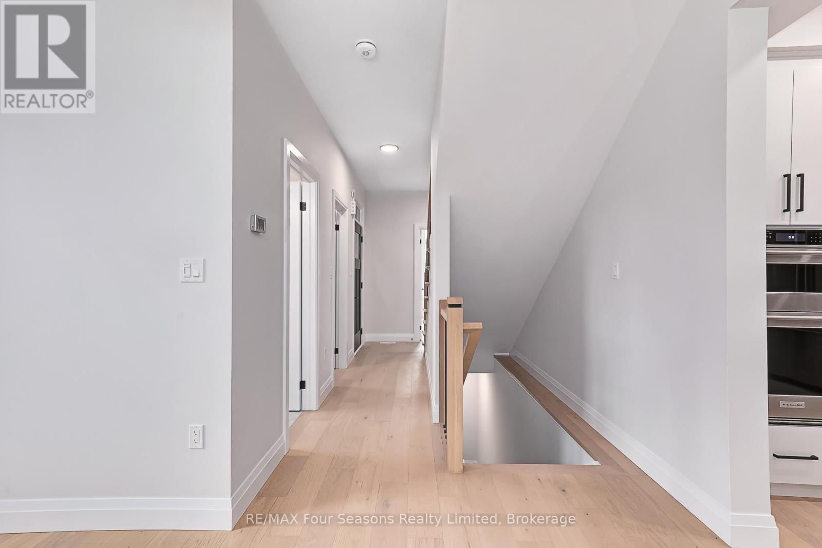 5 BOYNTON COURT Image 23