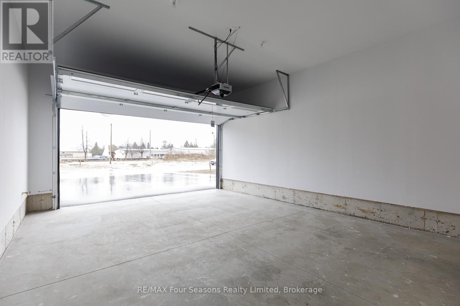 5 BOYNTON COURT Image 35