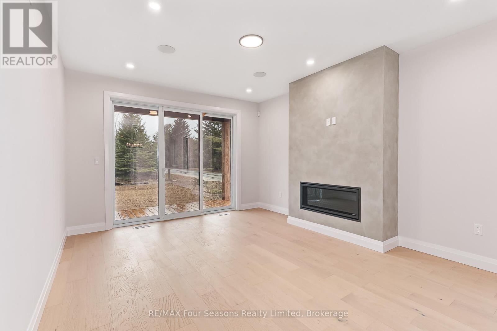 5 BOYNTON COURT Image 7