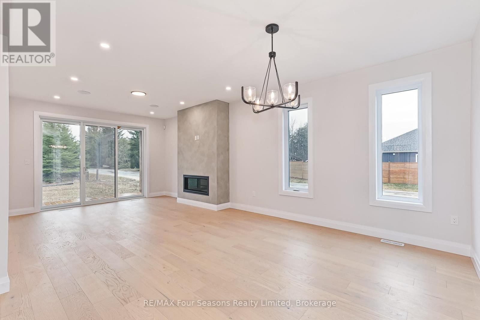 7 BOYNTON COURT Image 6