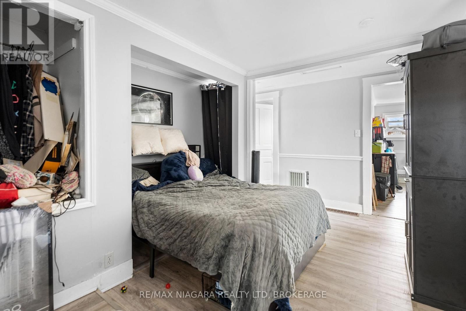 20 NIAGARA STREET Image 11