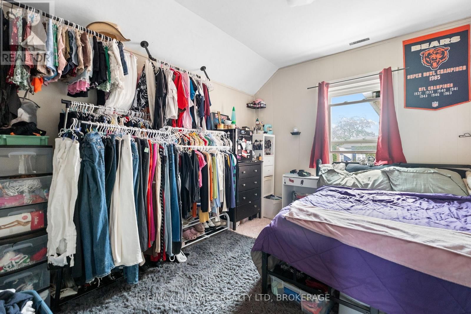 20 NIAGARA STREET Image 9