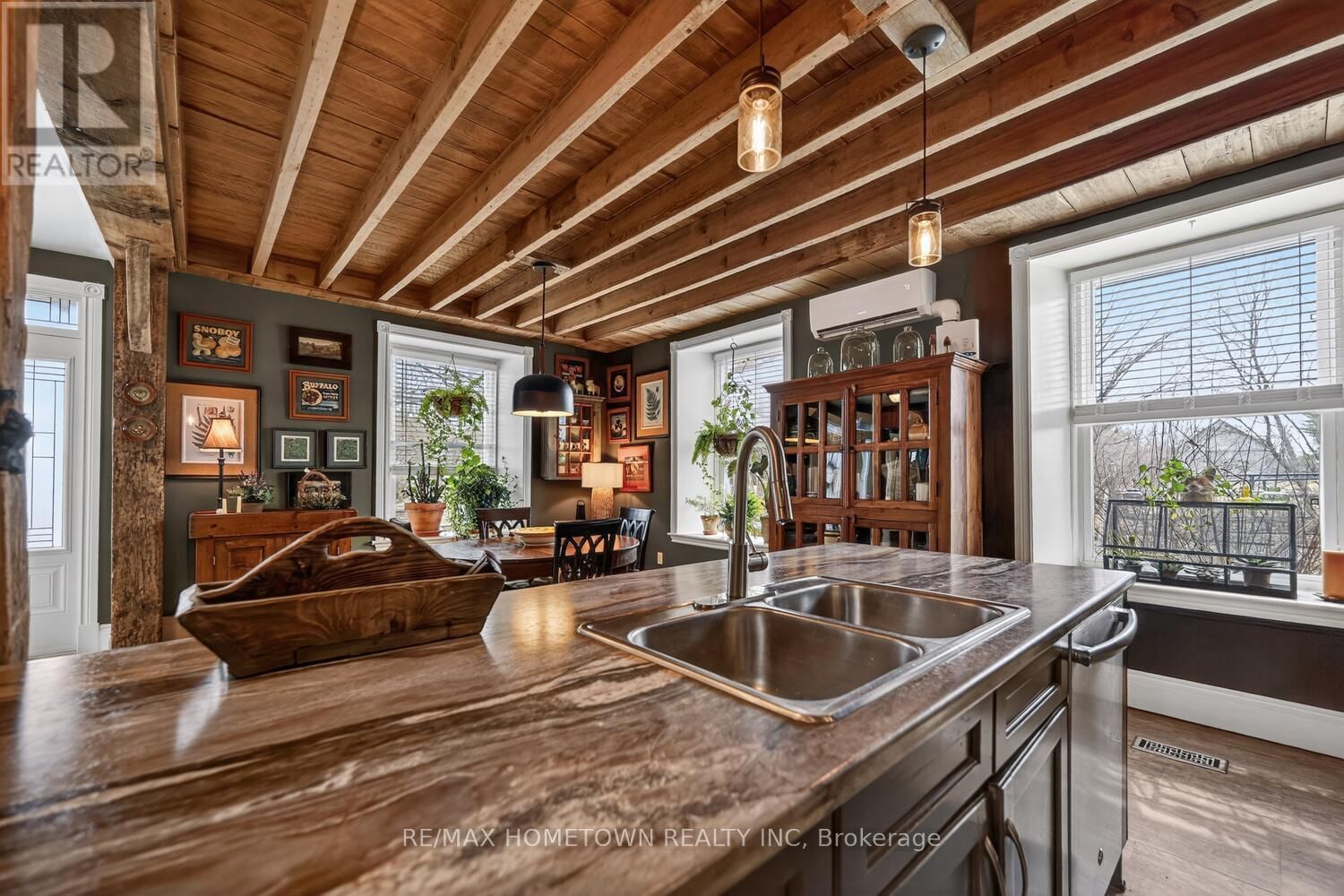 11842 ROCKSPRINGS ROAD Image 8