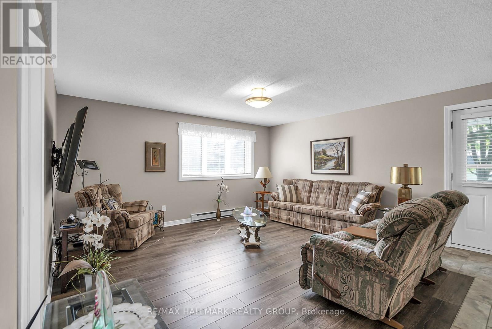 656 CH STATION ROAD Image 10