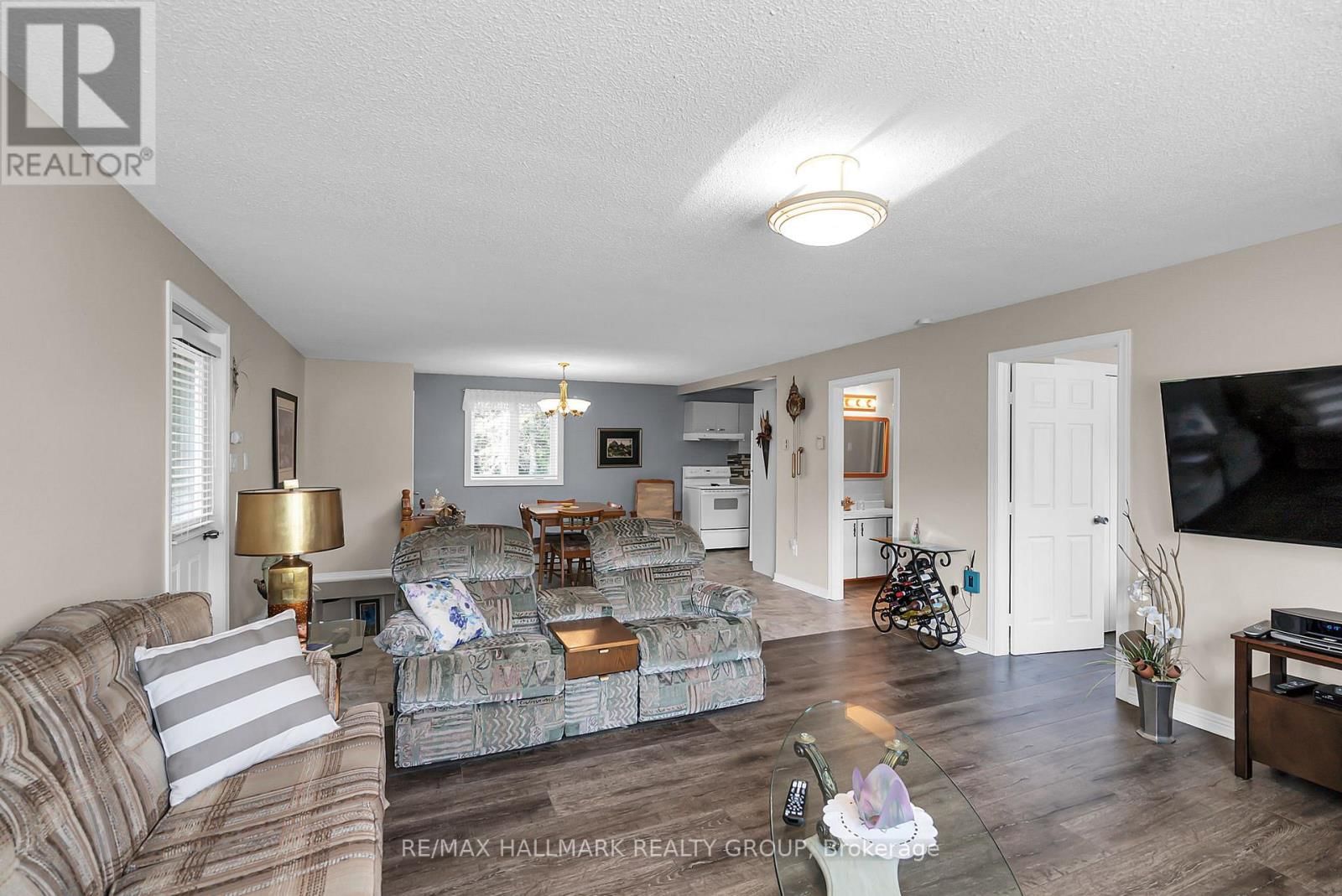 656 CH STATION ROAD Image 11