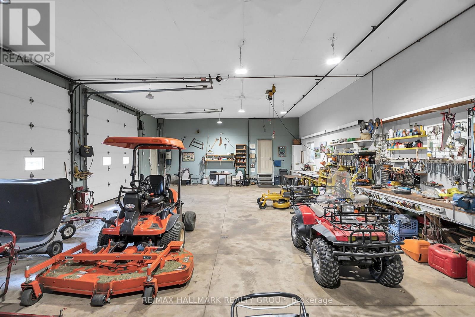 656 CH STATION ROAD Image 24