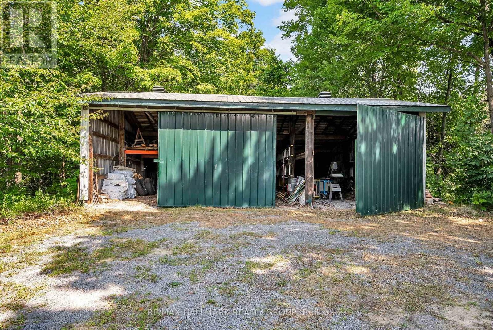 656 CH STATION ROAD Image 36