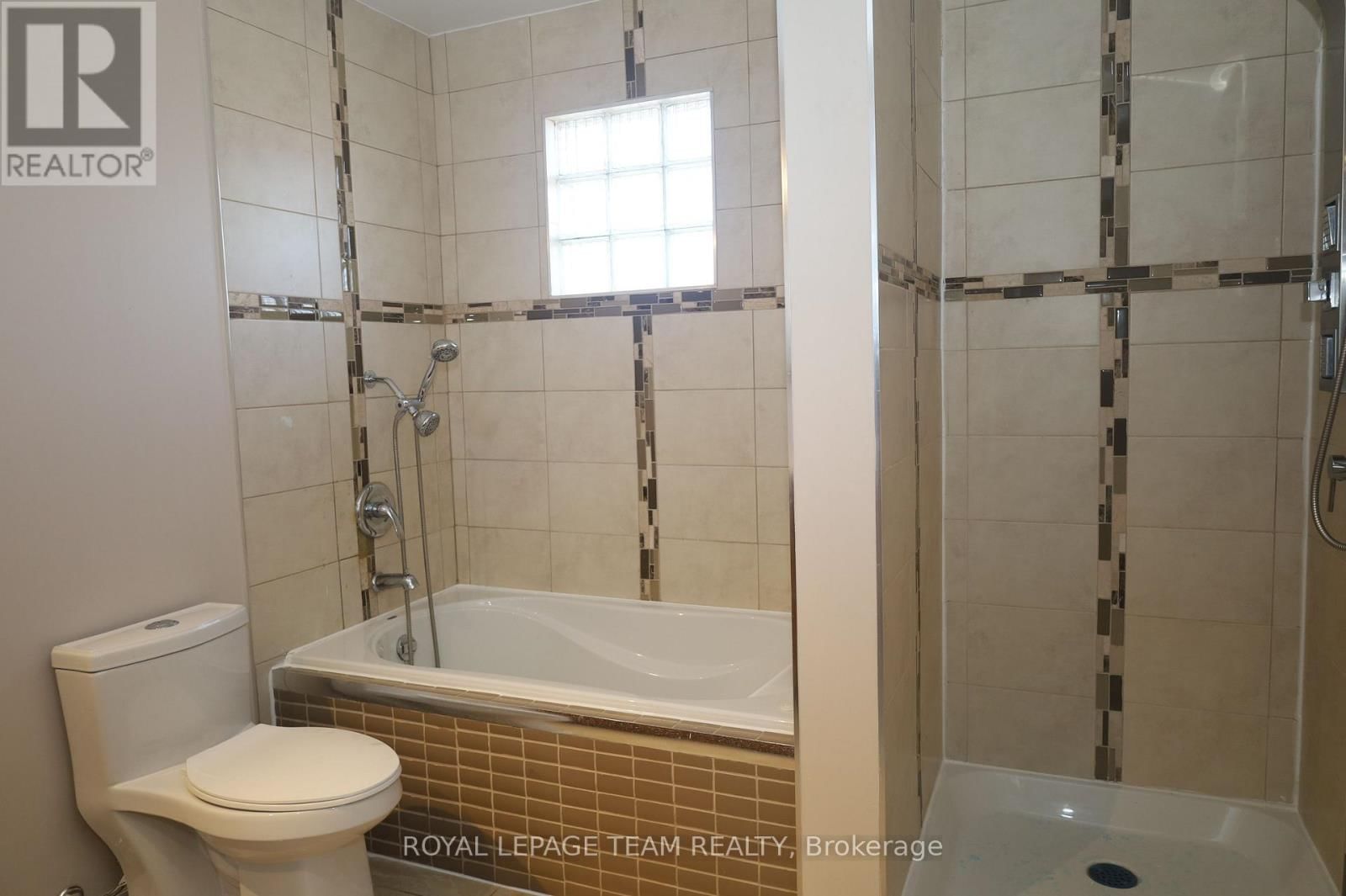 2194 NIAGARA DRIVE SOUTH Image 23