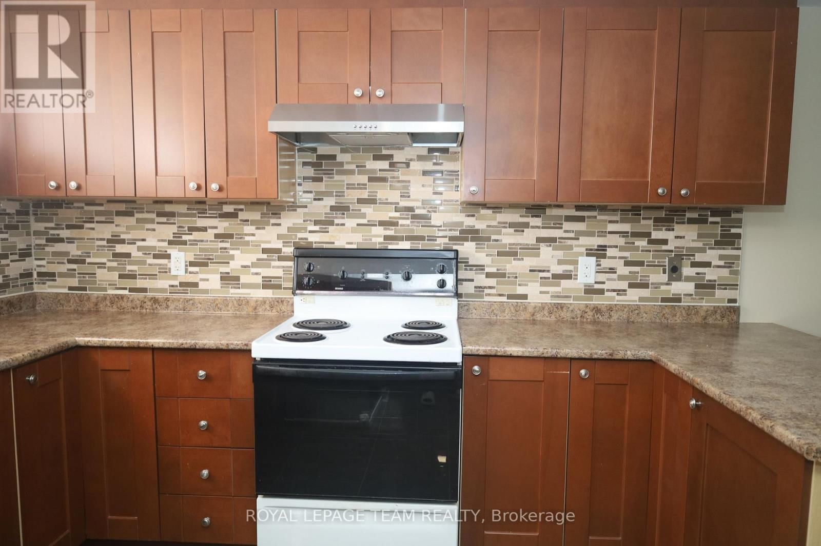 2194 NIAGARA DRIVE SOUTH Image 34