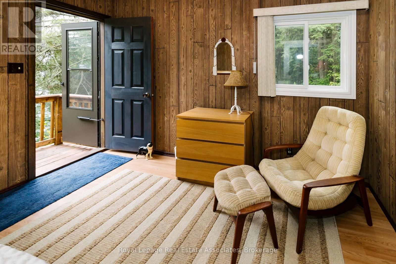 6415 KENNISIS LAKE ROAD Image 9