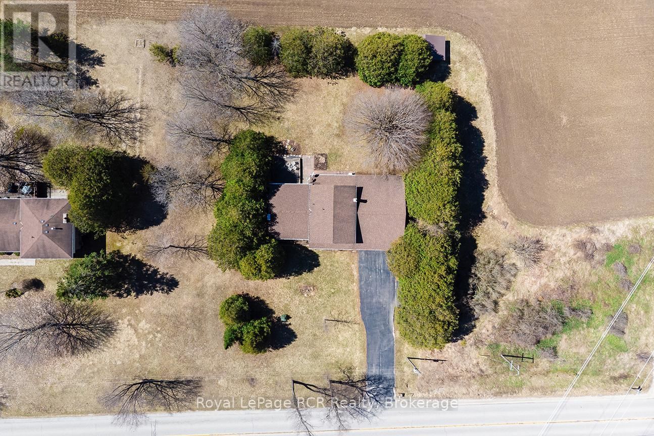 113422 GREY ROAD 3 Image 2