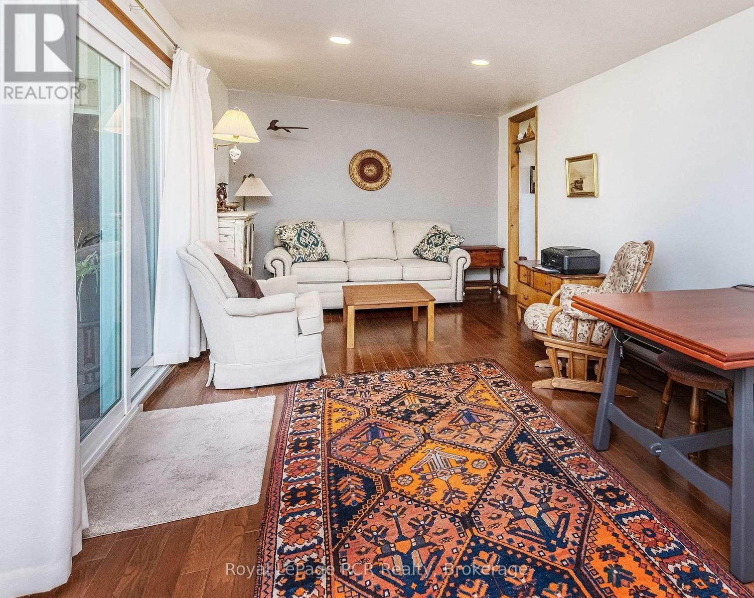 113422 GREY ROAD 3 Image 24