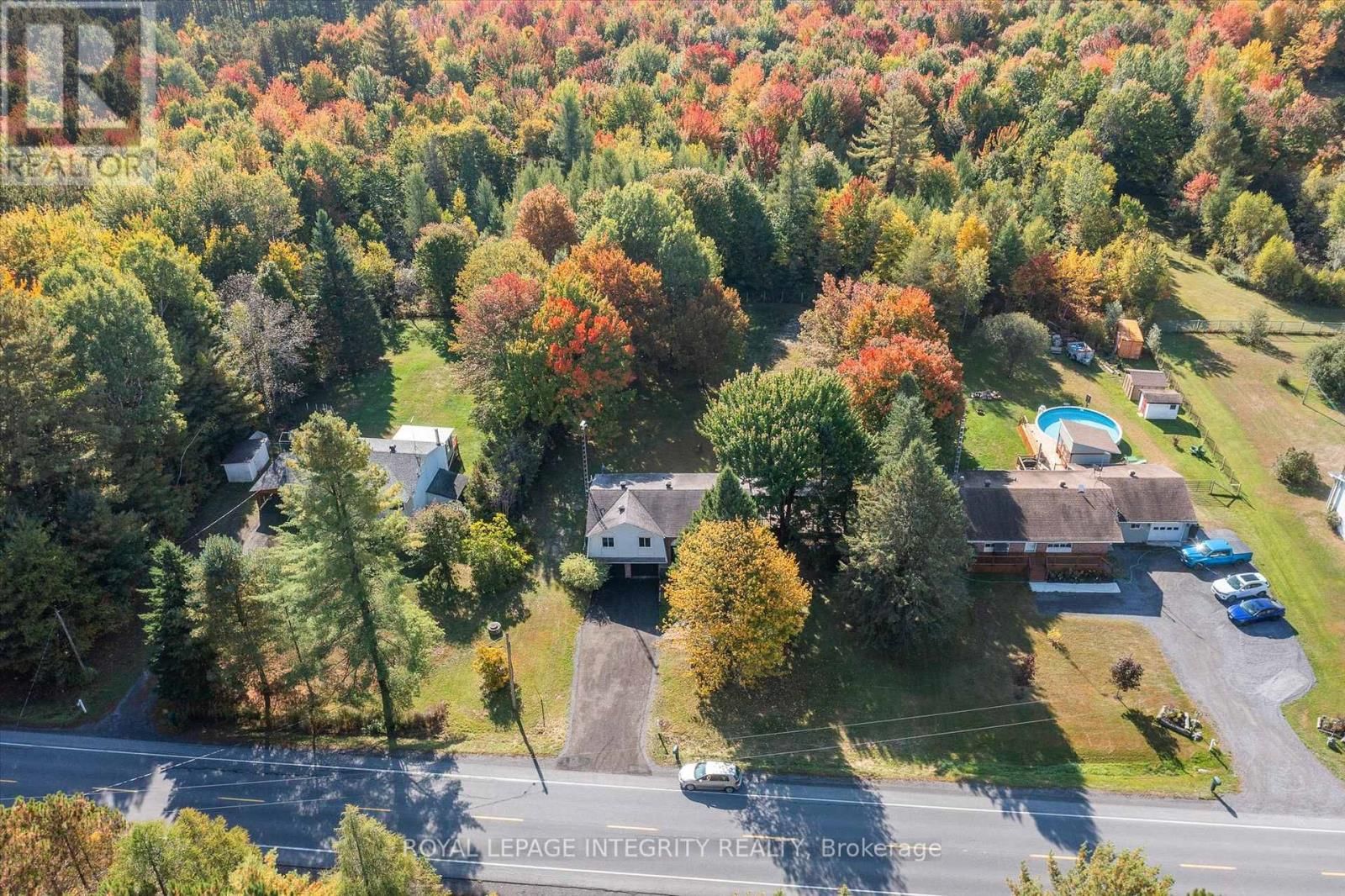 416 CLARENCE CAMBRIDGE ROAD Image 42