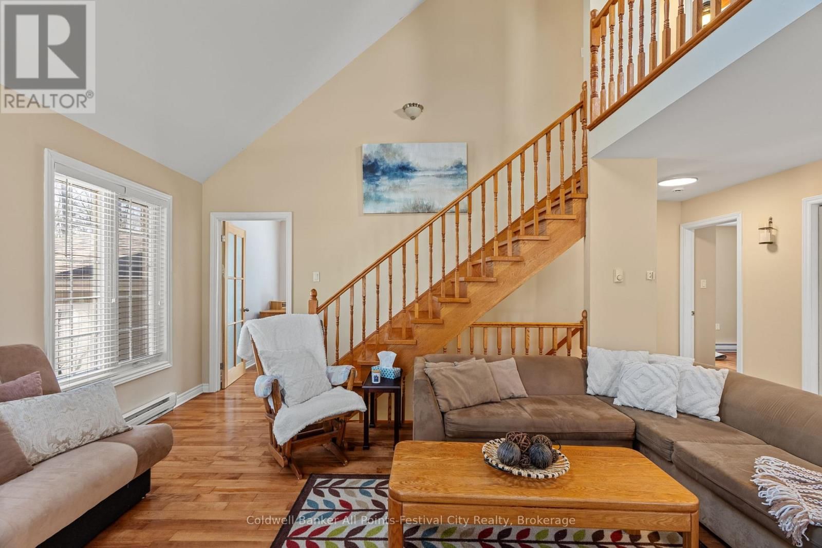 207 BIRCH CRESCENT Image 10