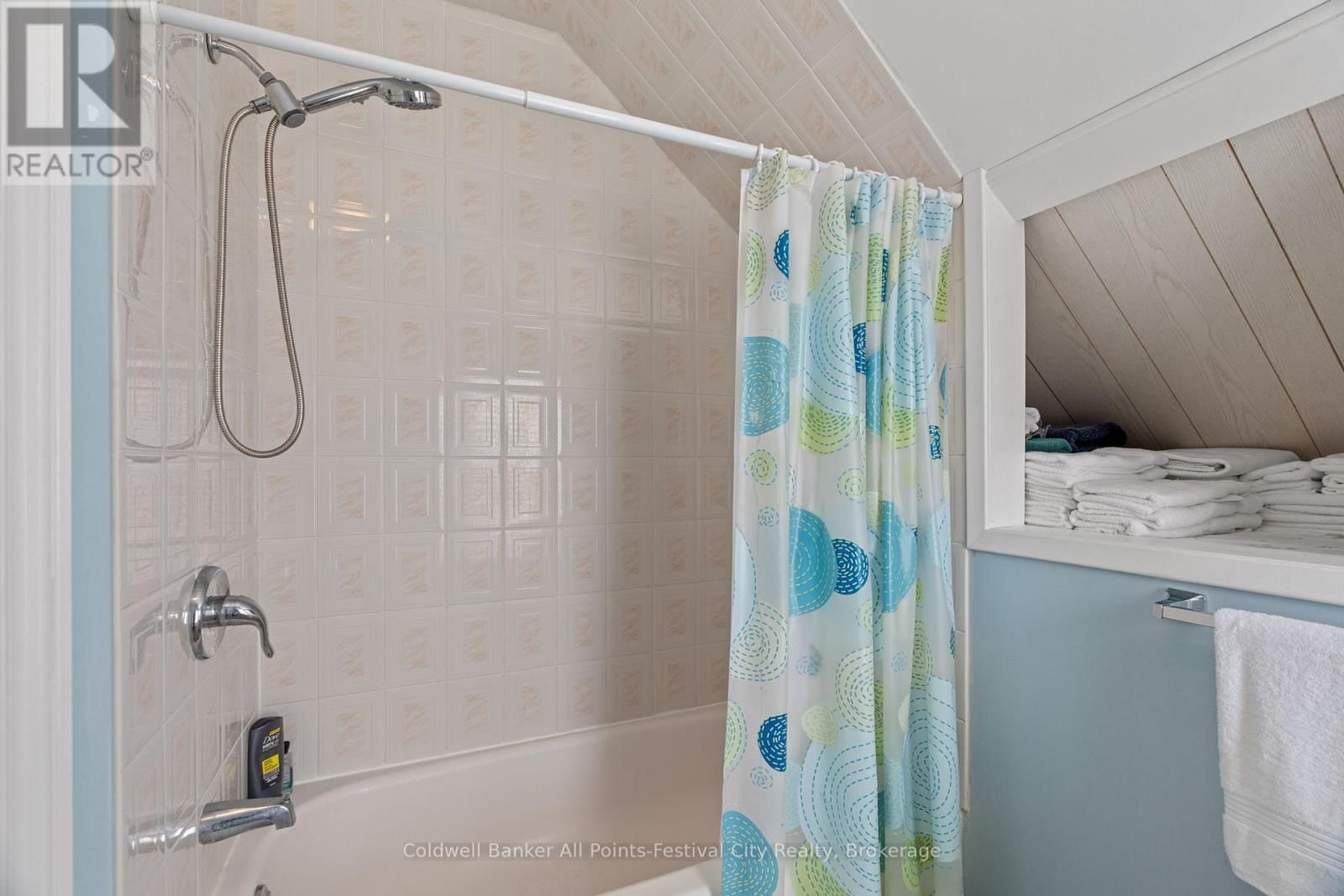 207 BIRCH CRESCENT Image 29