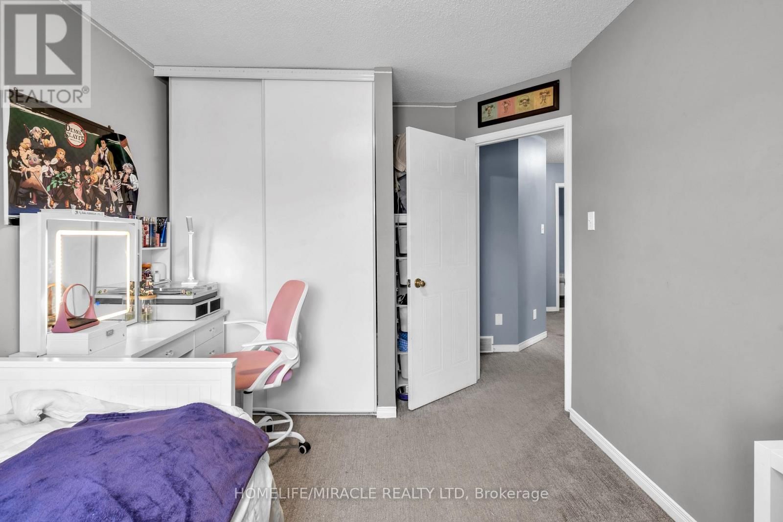 366 MARCONI BOULEVARD Image 24