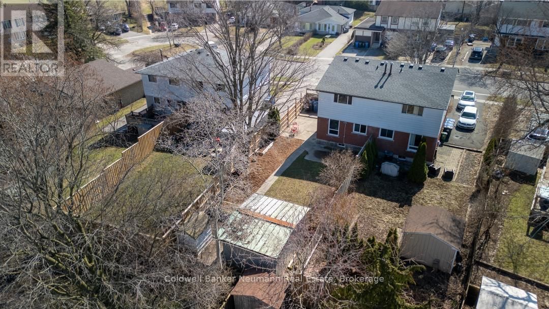 28 CHARTWELL CRESCENT Image 24