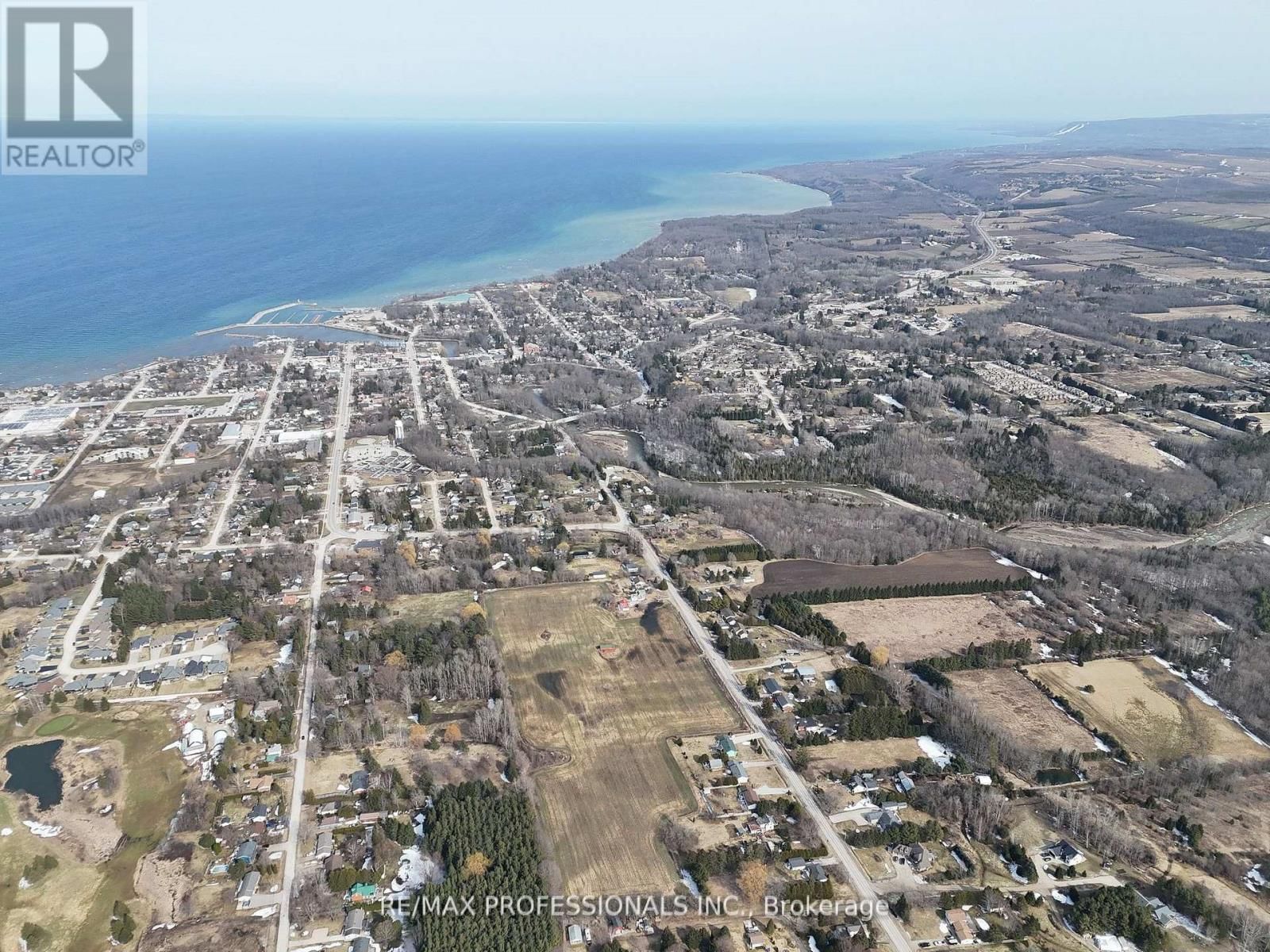 412 MILLER STREET Image 3