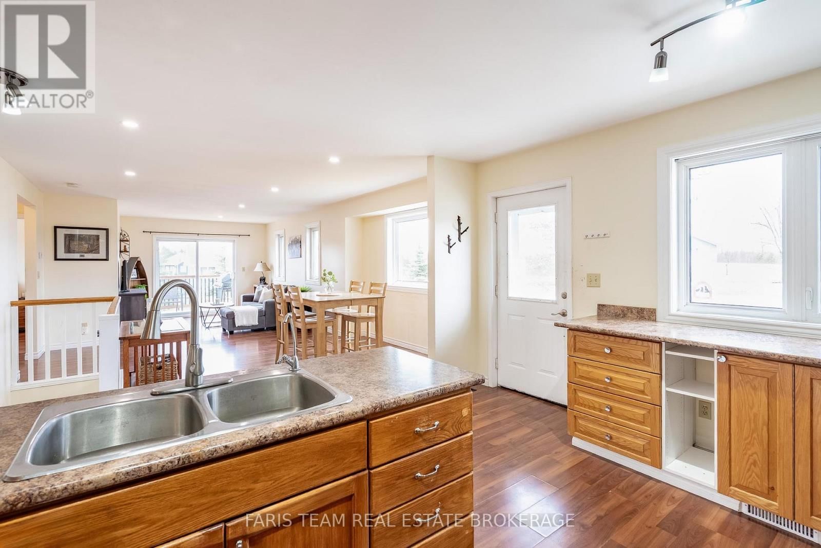 157 BREWSTER LAKE ROAD Image 7