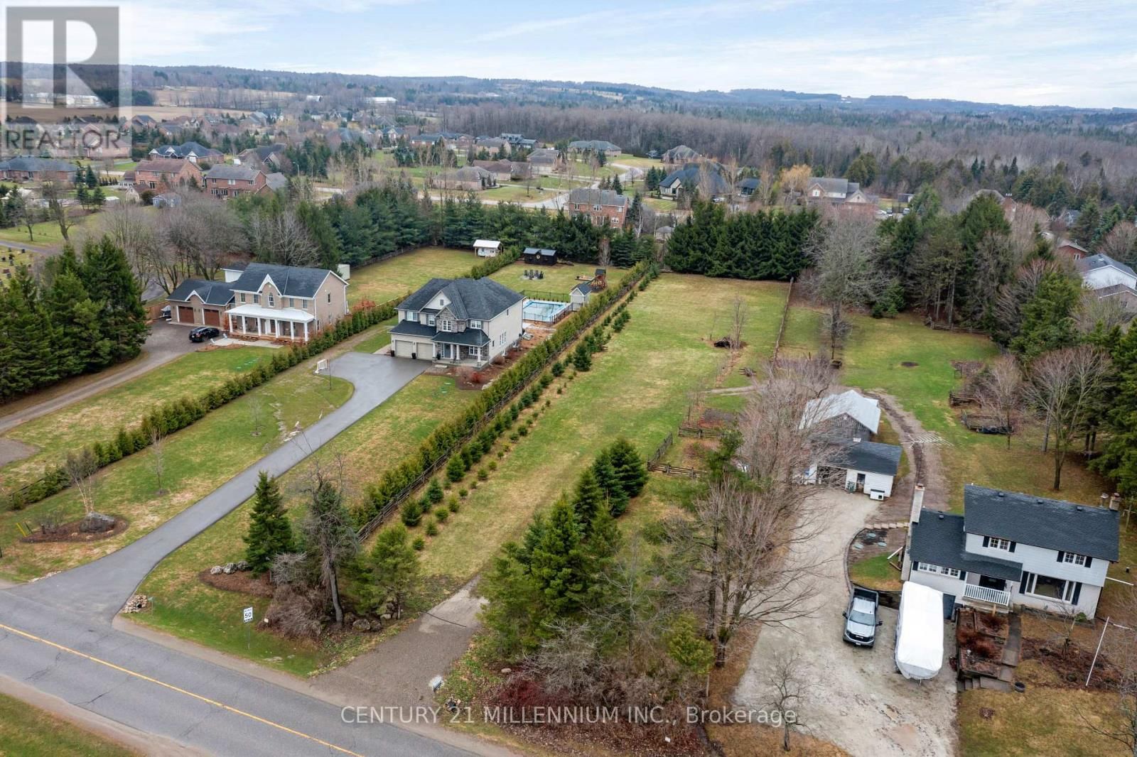 5358 NINTH LINE Image 2