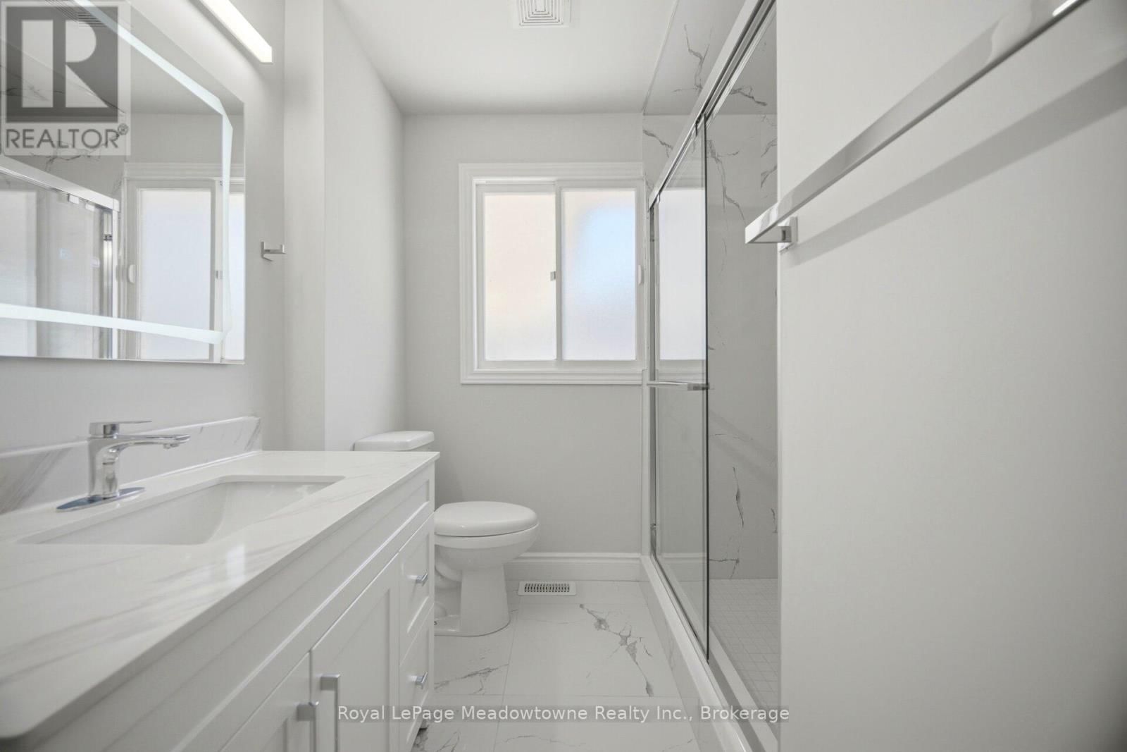 680 RAGLAN STREET Image 23