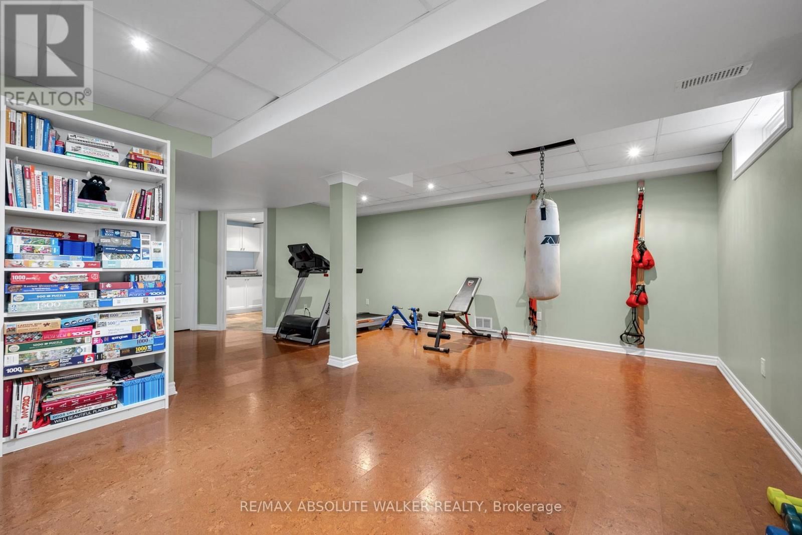 38 BEACON WAY Image 21