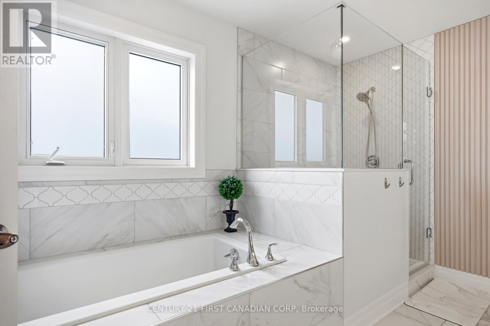 1066 RIVERBEND ROAD Image 22