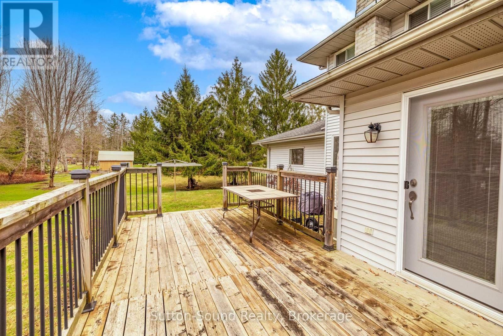 148 FINDEN STREET Image 9