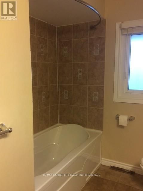 Upper - 43 DUNVEGAN ROAD Image 10