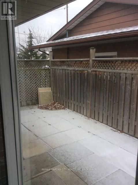 Upper - 43 DUNVEGAN ROAD Image 15