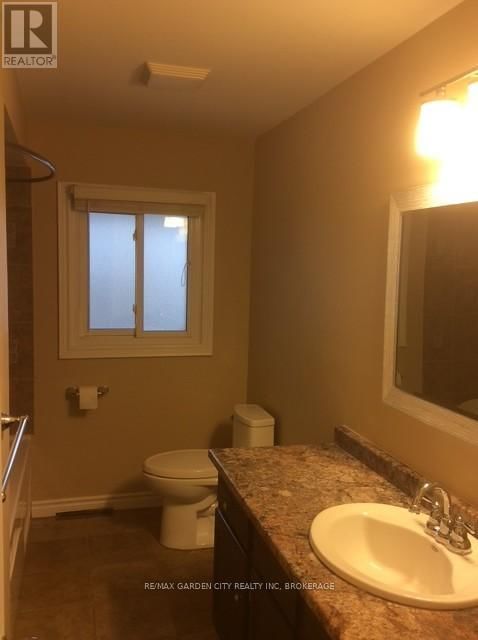 Upper - 43 DUNVEGAN ROAD Image 9