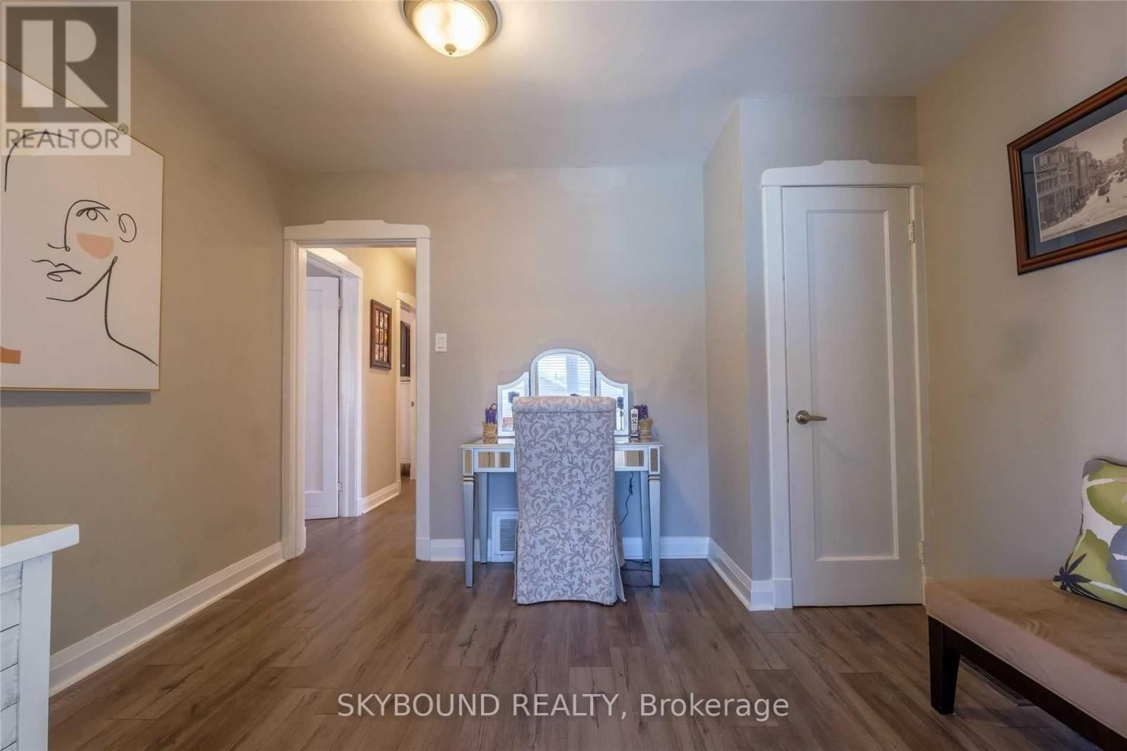 28 EAST 39TH STREET Image 11