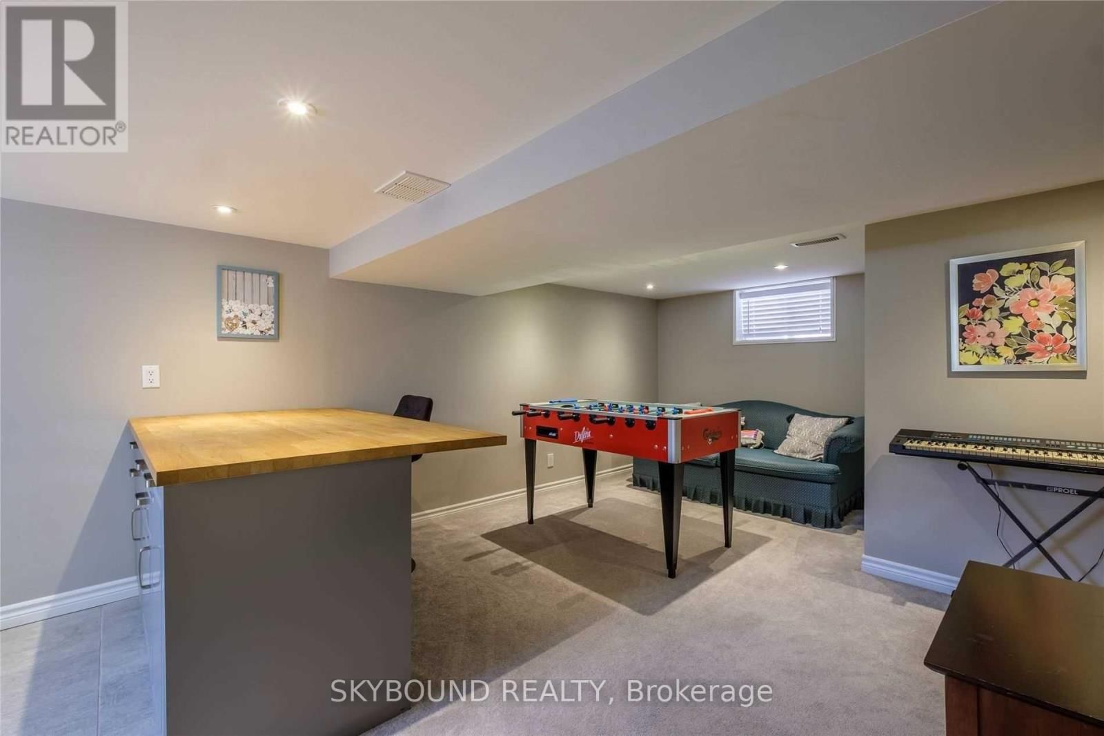 28 EAST 39TH STREET Image 19