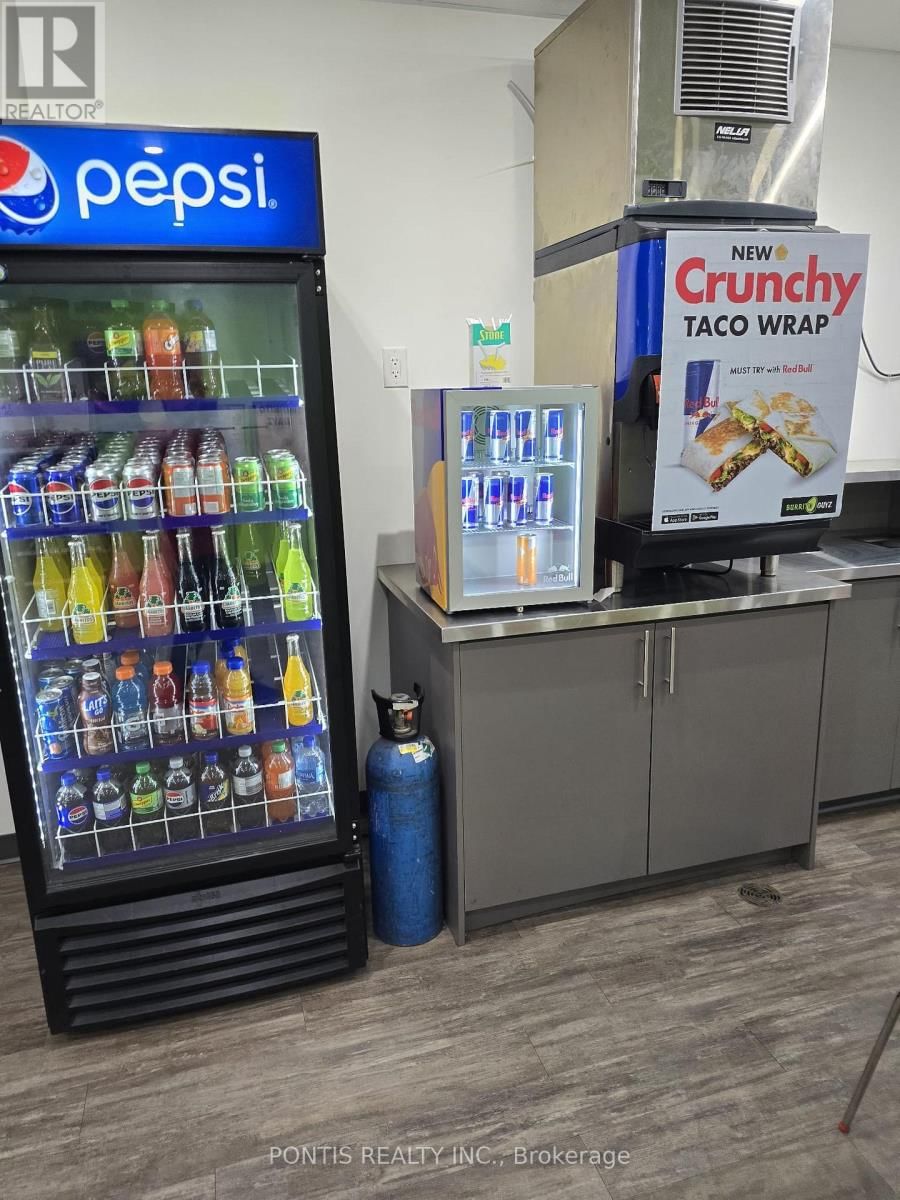 12 - 4520 ONTARIO STREET Image 9