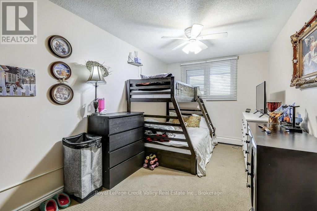 302 - 6 SHETTLESTON DRIVE Image 19