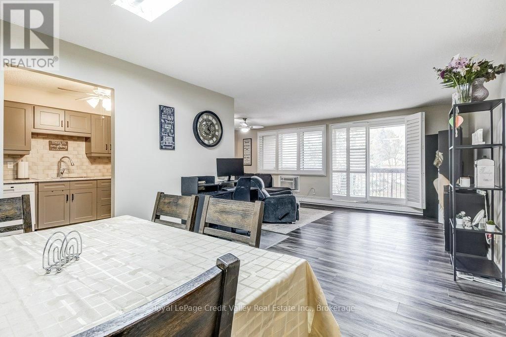 302 - 6 SHETTLESTON DRIVE Image 8