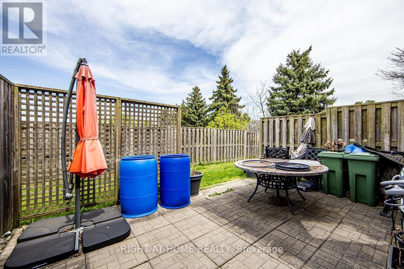 27 - 7 SOUTHSIDE PLACE Image 29