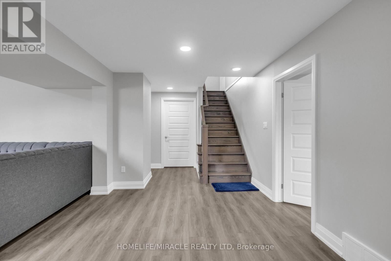 172 MILLER STREET Image 26