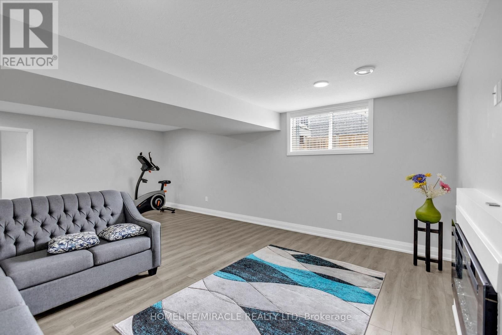 172 MILLER STREET Image 29