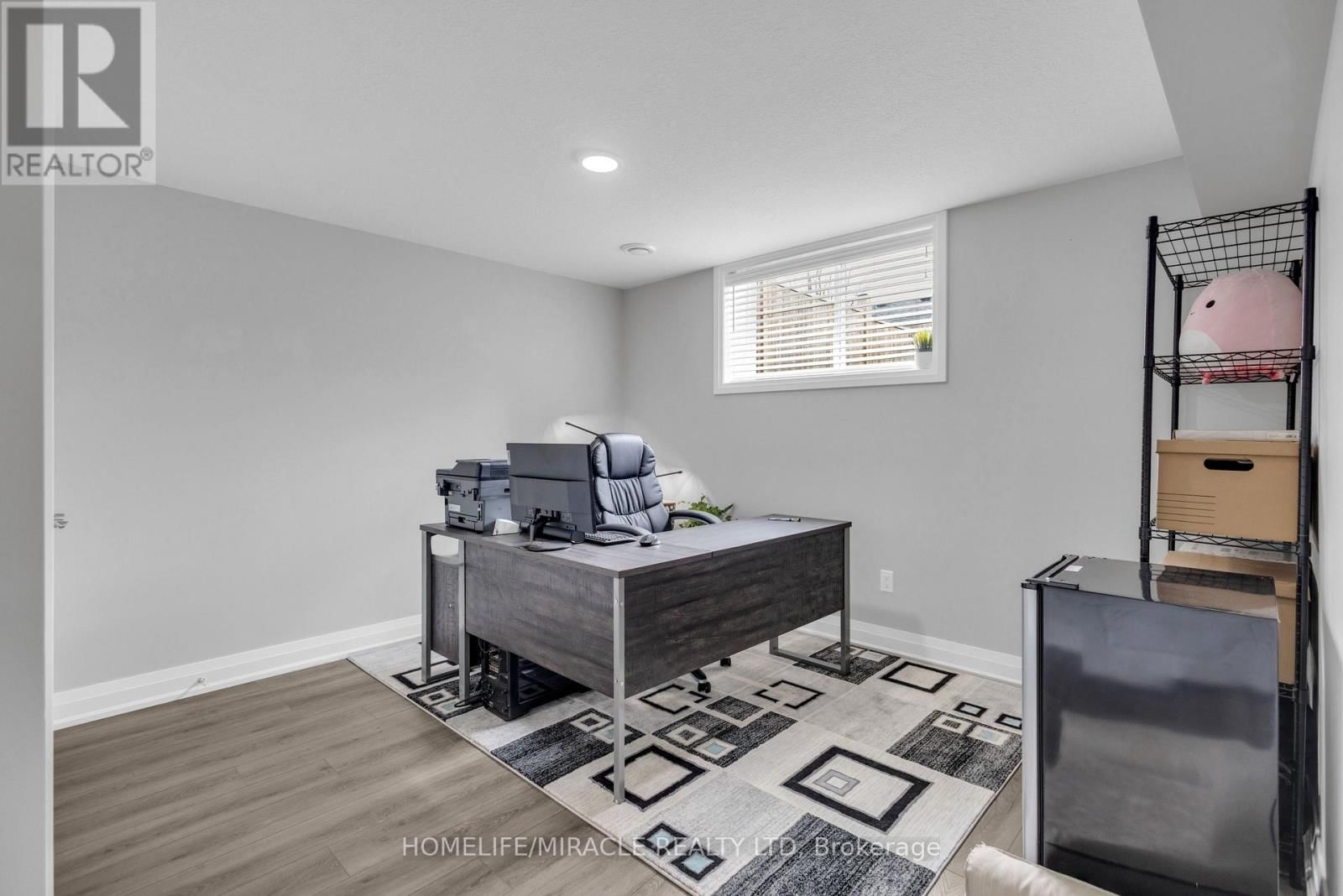 172 MILLER STREET Image 30